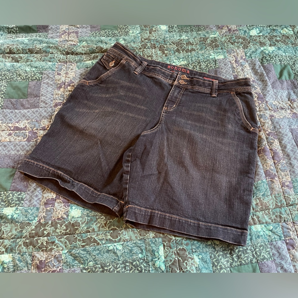 Sonoma Denim Shorts Women's Size 16